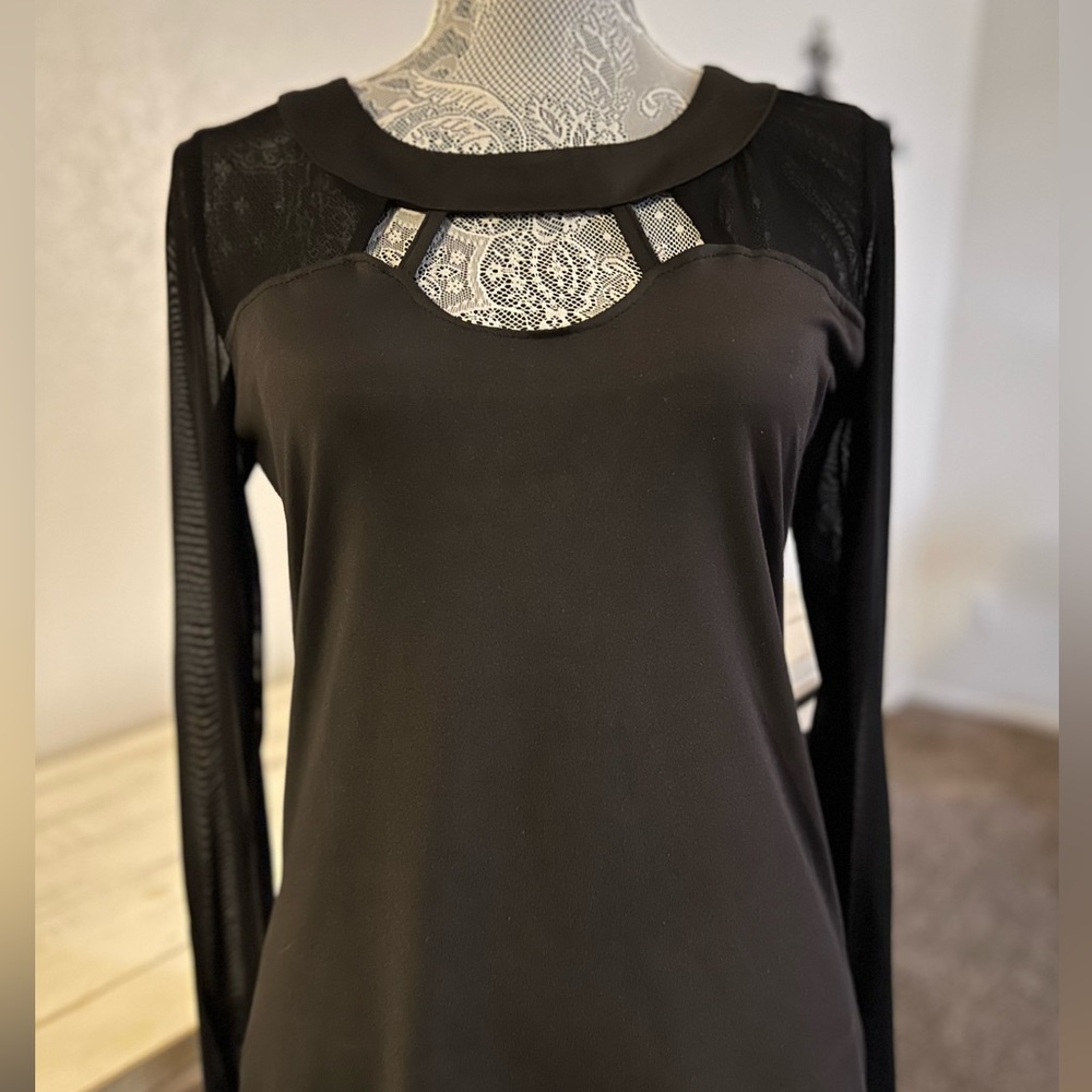 Blogger Love women's top